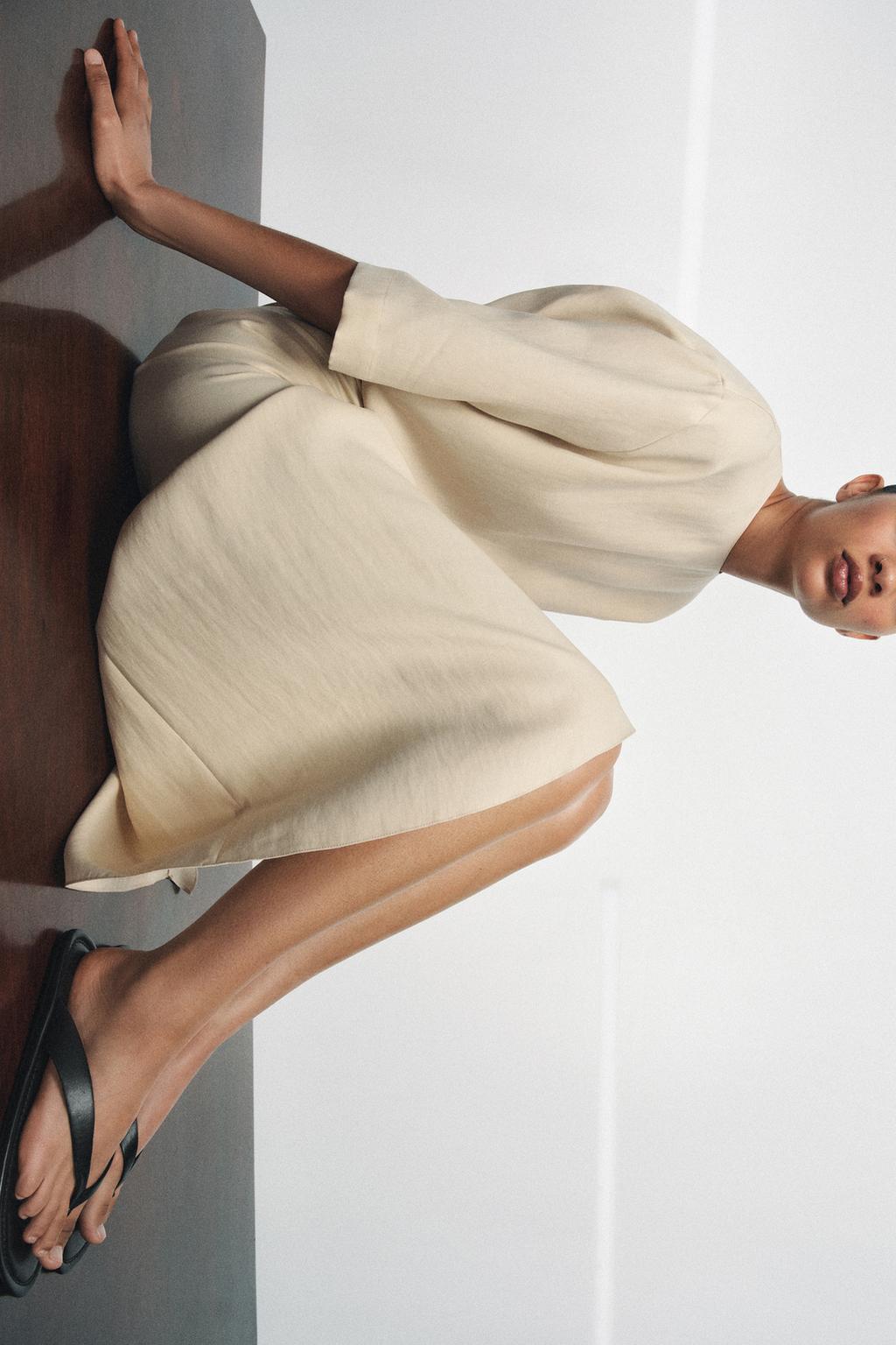 КОЖАНЫЕ САНДАЛИИ НА ПЛОСКОЙ ПОДОШВЕ