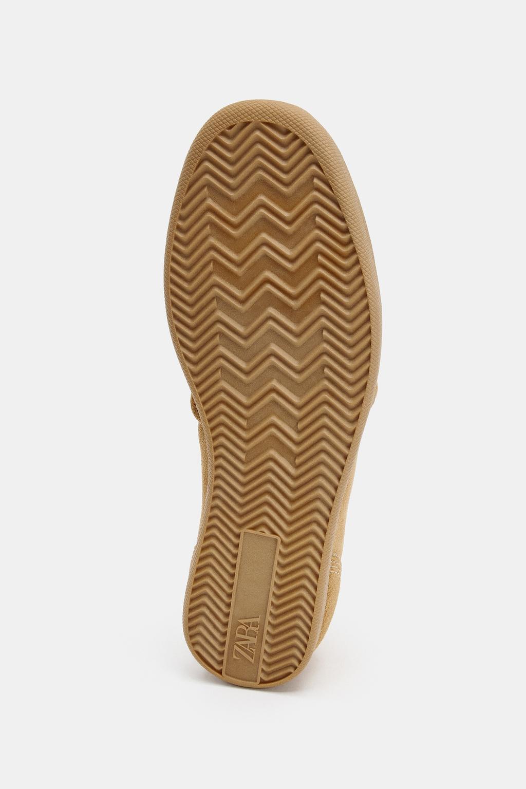 КОЖАНЫЕ КРОССОВКИ