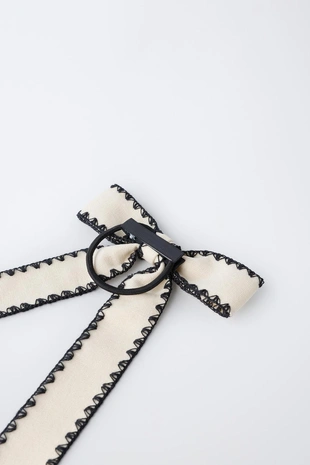 Резинка для волос с контрастным бантом- Заказать в России