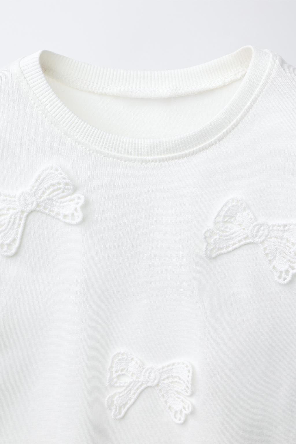 ФУТБОЛКА С БАНТАМИ КРЮЧКОМ