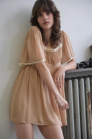 Комбинированное кружевное платье- Заказать в России