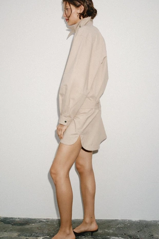 Мини-платье с поясом- Заказать в России