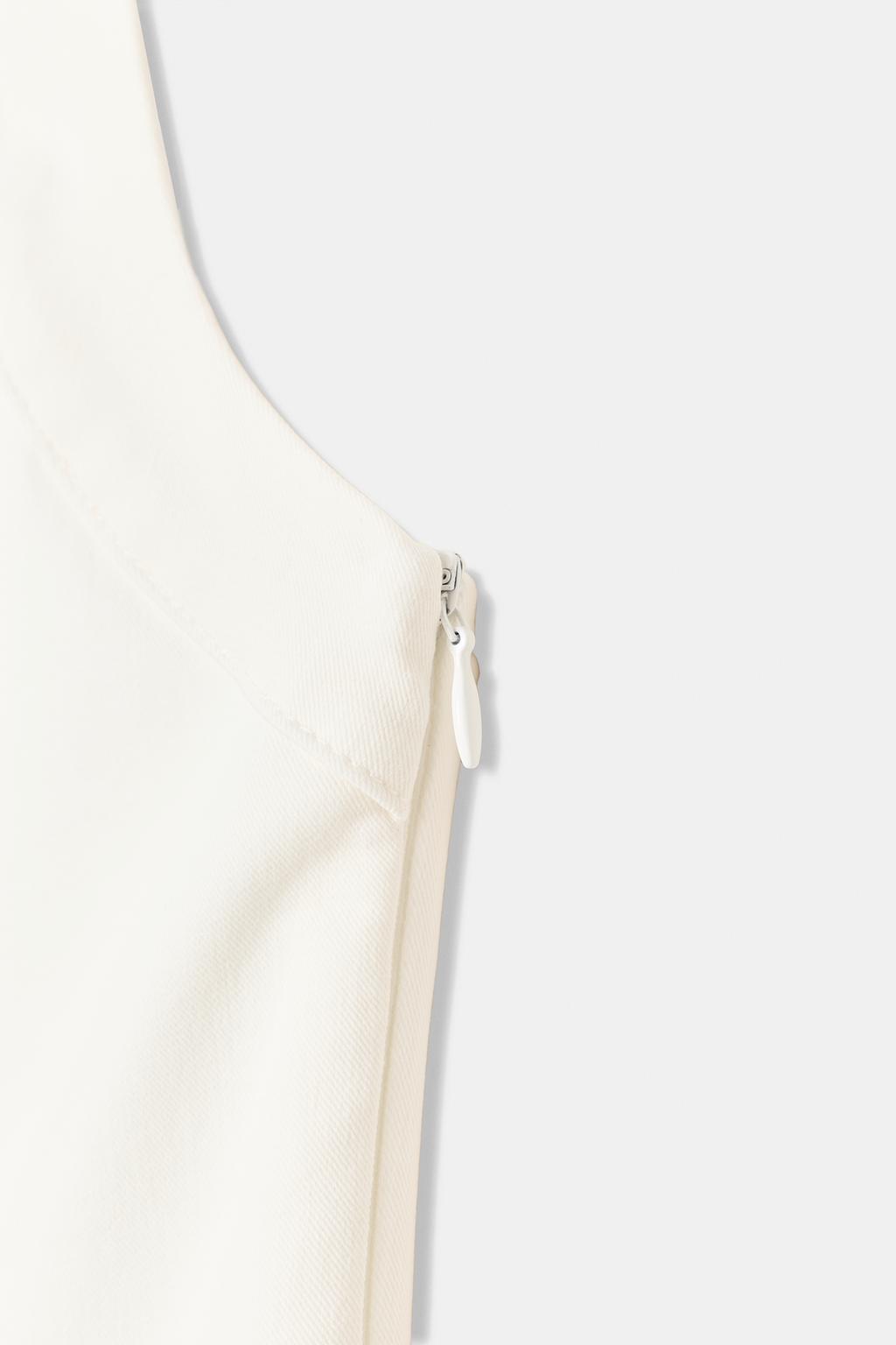 ПЛАТЬЕ ХАЛТЕР С РАСКЛЕШЕННОЙ ЮБКОЙ