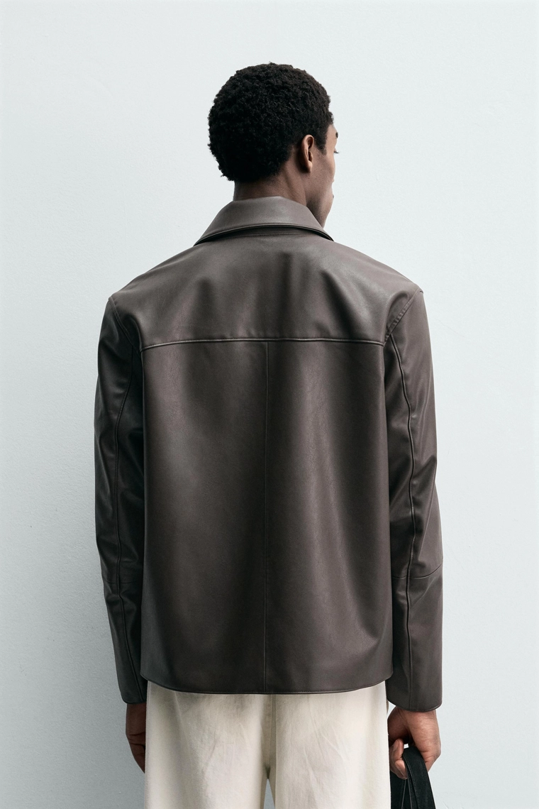 Регулярное кожаное рубашка-ковер