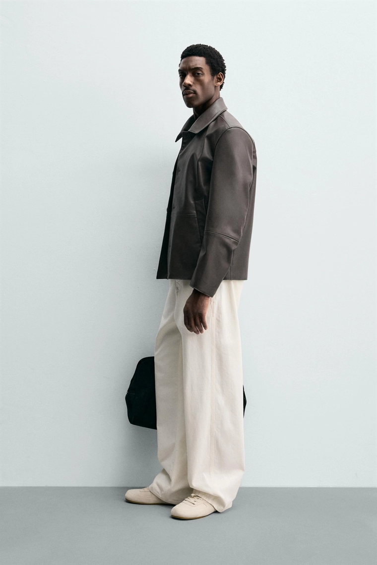 Регулярное кожаное рубашка-ковер