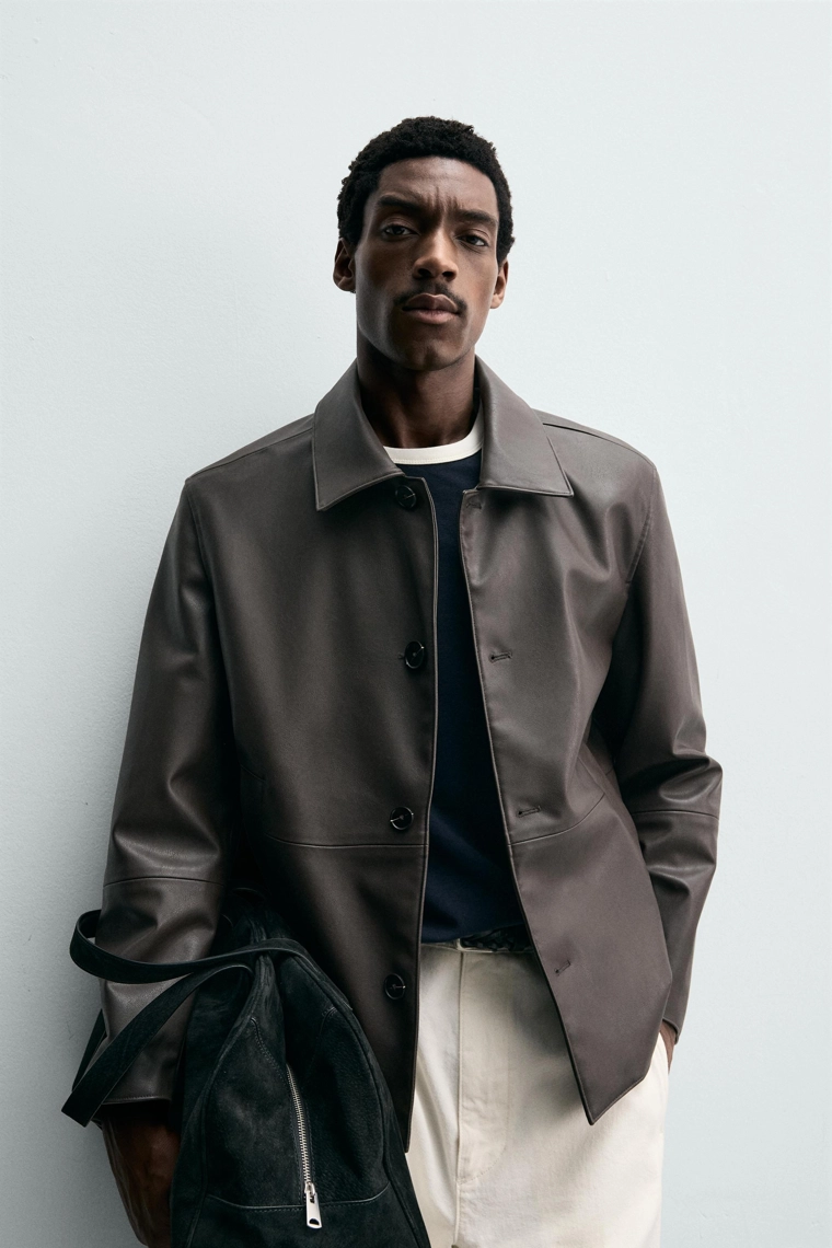 Регулярное кожаное рубашка-ковер