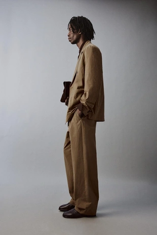 Широкие брюки-джинсы из технического хлопкового смесового материала- Заказать в России