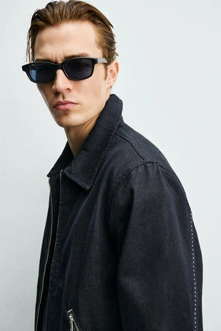 Джинсовая куртка с контрастными швами- Заказать в России