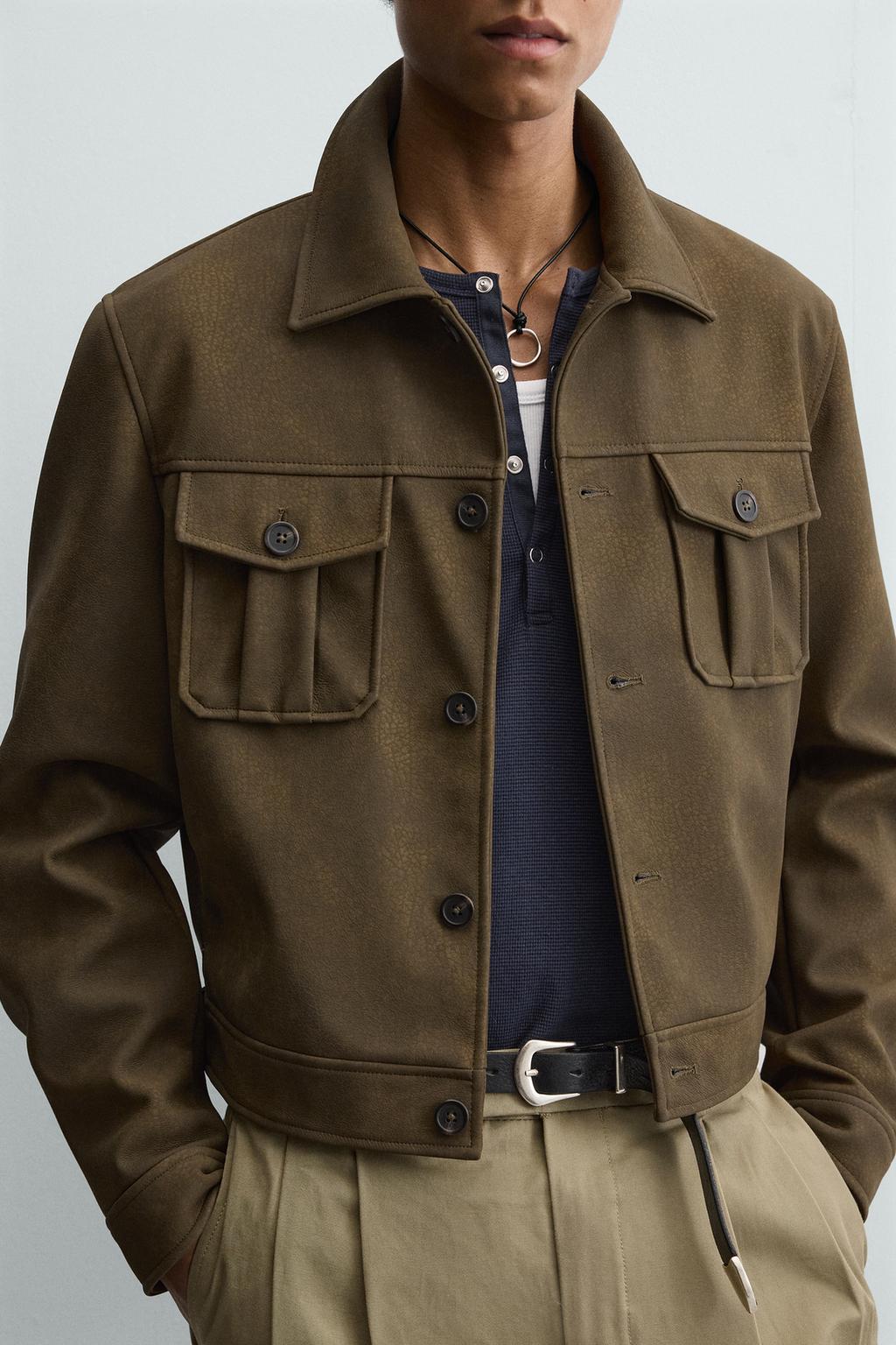 УКОРОЧЕННАЯ КУРТКА ИЗ ИСКУССТВЕННОЙ КОЖИ