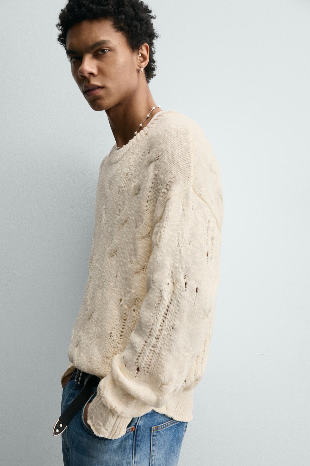 АЖУРНЫЙ СВИТЕР С УЗОРОМ «КОСЫ»