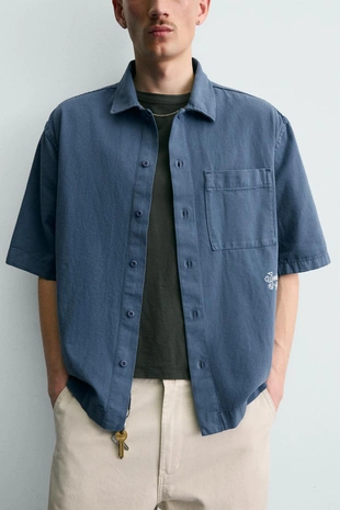 Рубашка с вышивкой и текстурой- Заказать в России