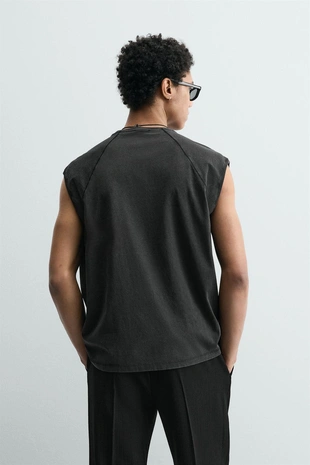 Майка с эффектом потертости- Заказать в России