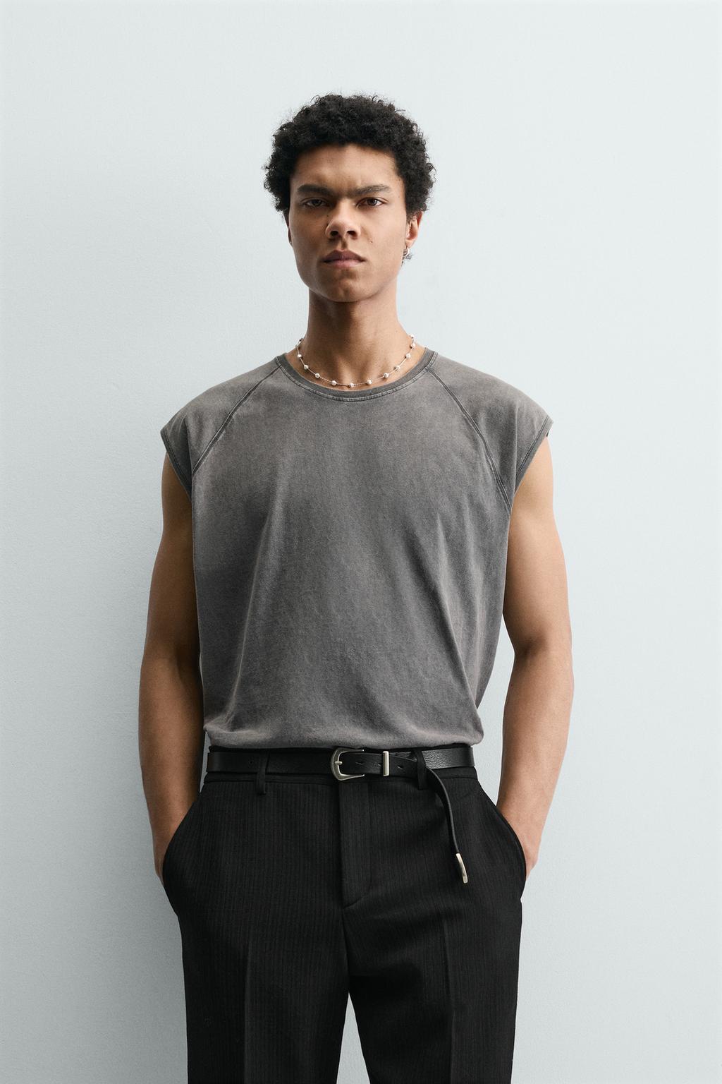 МАЙКА ИЗ ТКАНИ С ЭФФЕКТОМ ПОТЕРТОСТИ