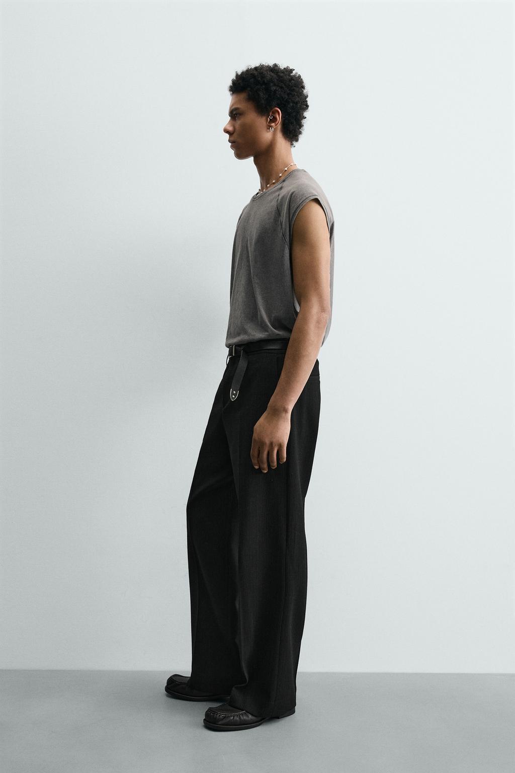 МАЙКА ИЗ ТКАНИ С ЭФФЕКТОМ ПОТЕРТОСТИ