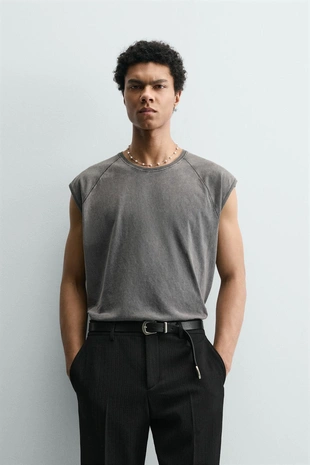 Майка из ткани с эффектом потертости