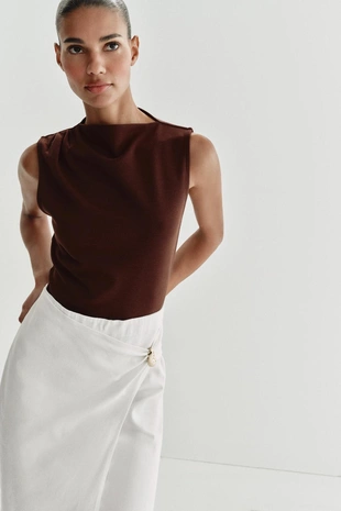 Комбинированное платье миди с фурнитурой- Заказать в России