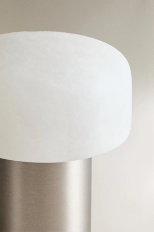 Беспроводная настольная лампа из мрамора и металла- Заказать в России