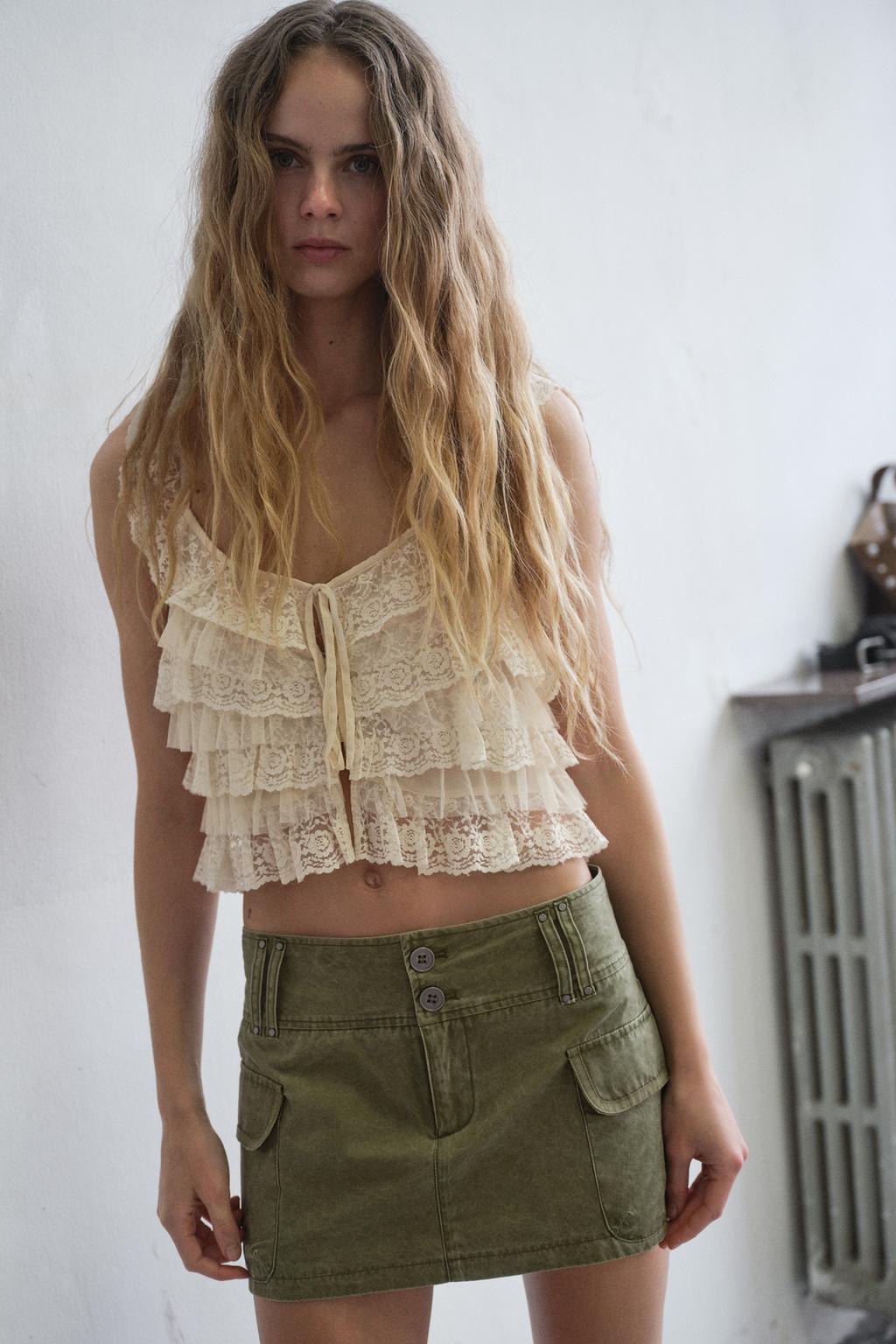 КРУЖЕВНОЙ ТОП С ВОЛАНАМИ