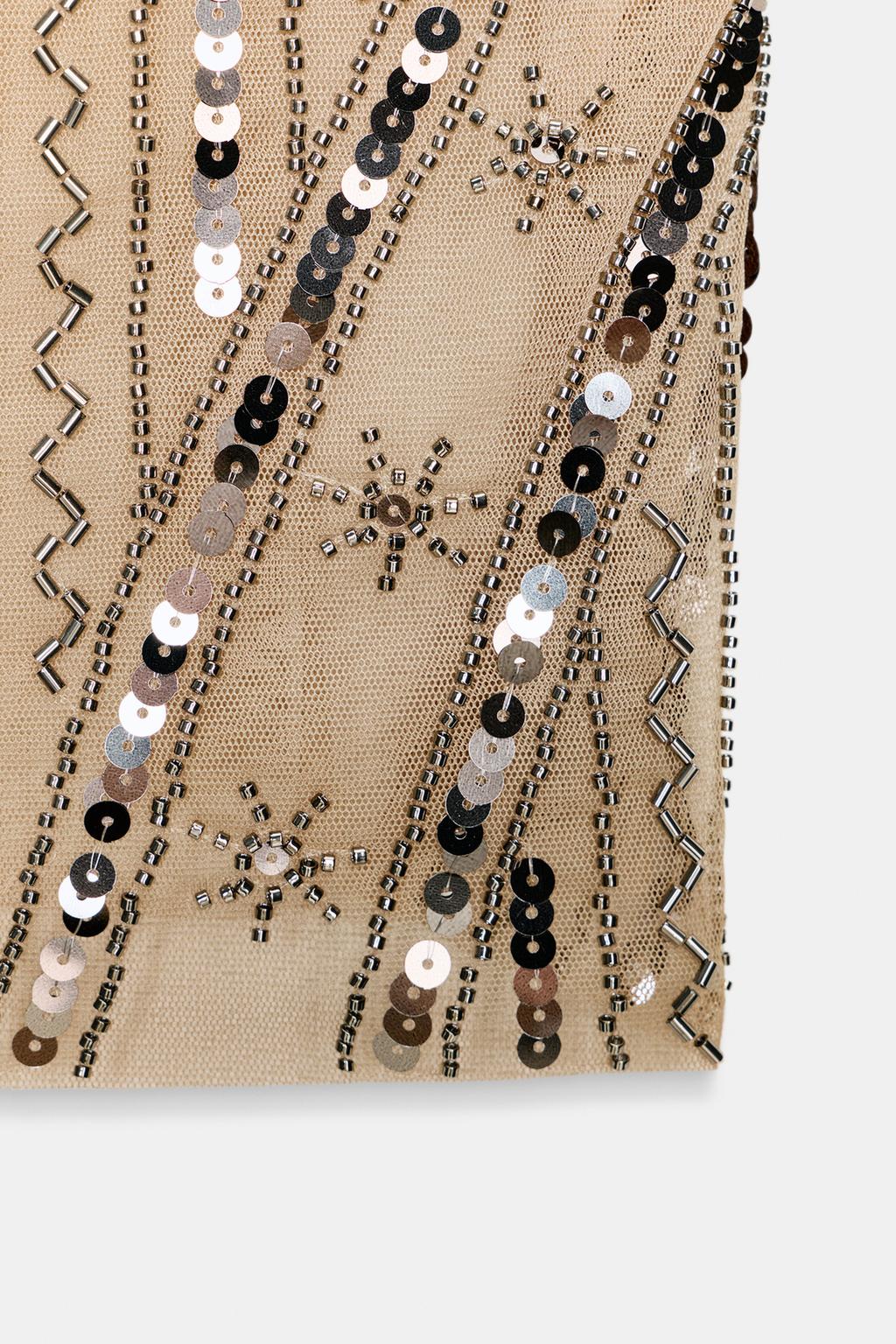 ТОП ИЗ ТЮЛЯ С БУСИНАМИ И ПАЙЕТКАМИ