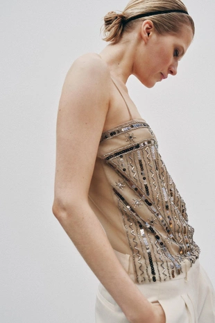 Топ из тюля с бусинами и пайетками- Заказать в России