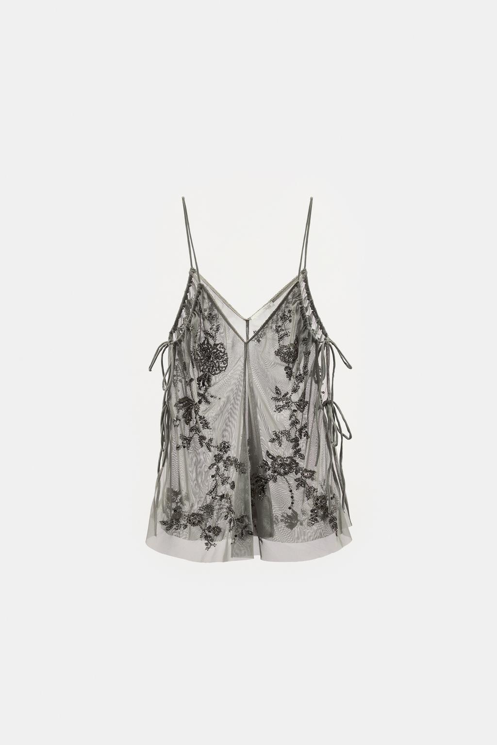 ТОП С ВЫШИВКОЙ И ПАЙЕТКАМИ