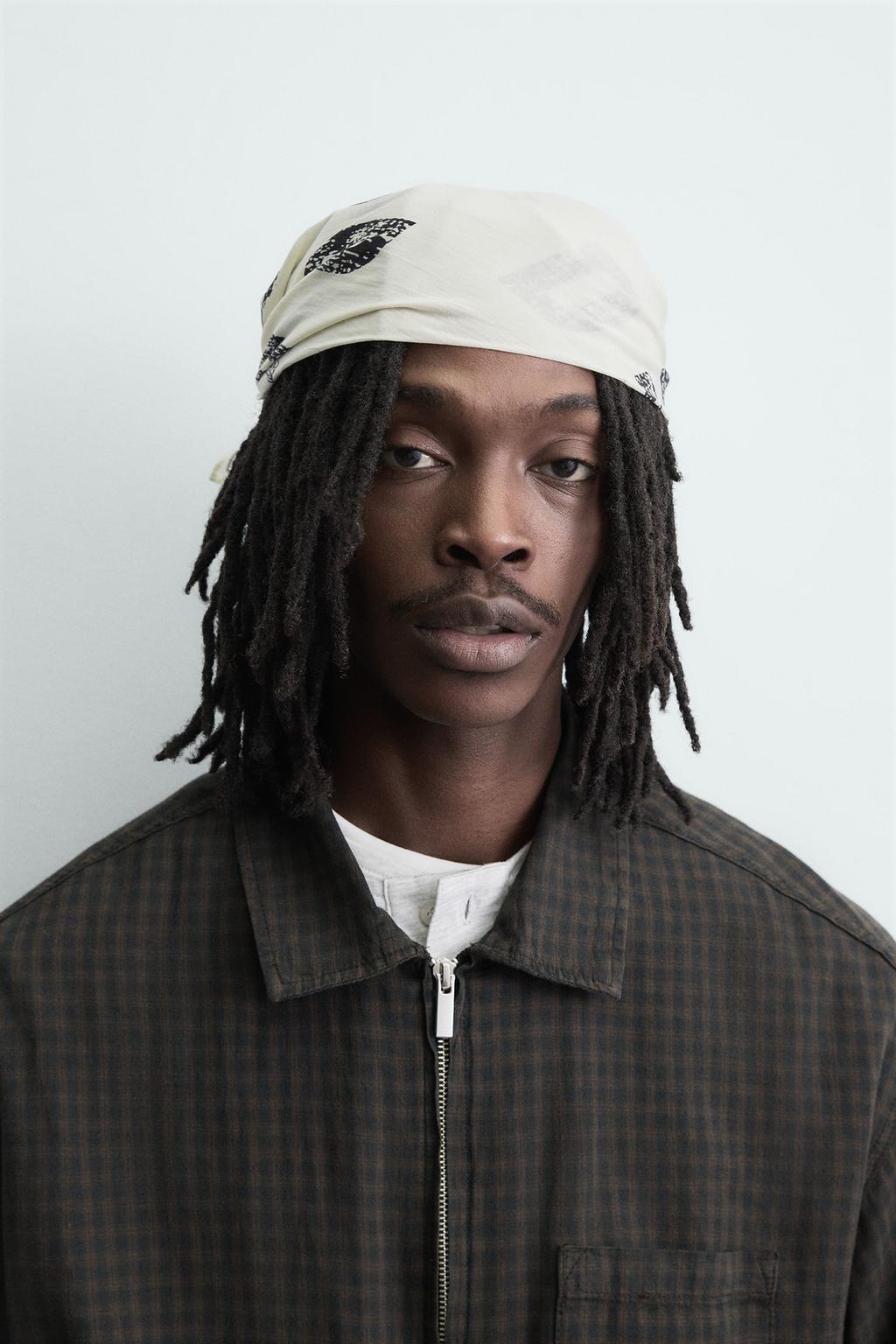 БАНДАНА С ТЕКСТОВЫМ ПРИНТОМ