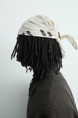 Бандана с текстовым принтом