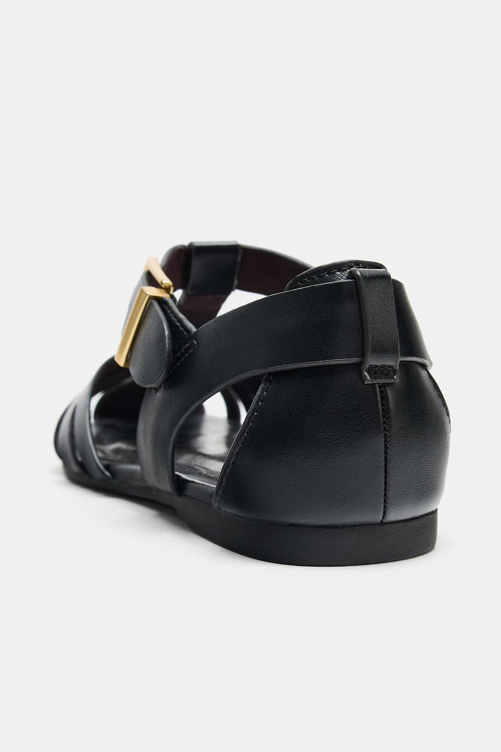 БОСОНОЖКИ С РЕМЕШКАМИ