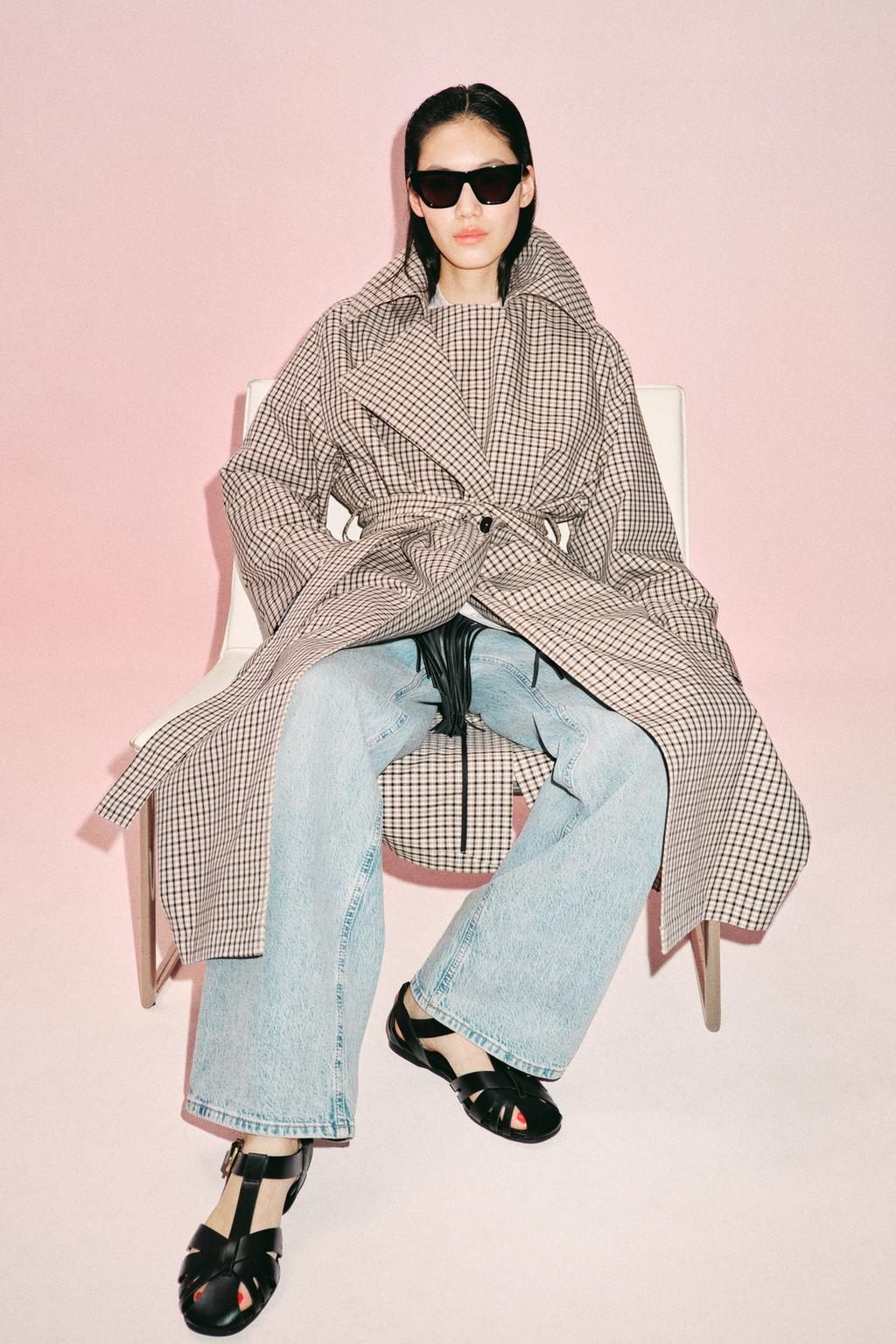 БОСОНОЖКИ С РЕМЕШКАМИ