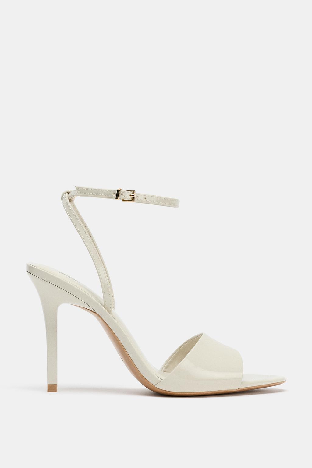 ЛАКИРОВАННЫЕ БОСОНОЖКИ НА КАБЛУКЕ