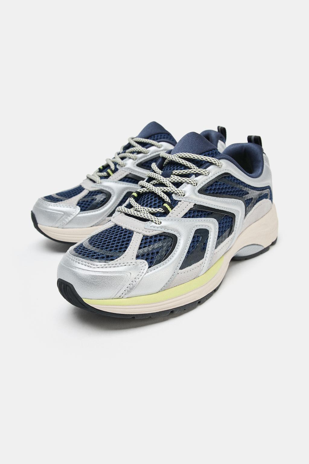 КРОССОВКИ С ПЕТЛЕЙ НА ЗАДНИКЕ