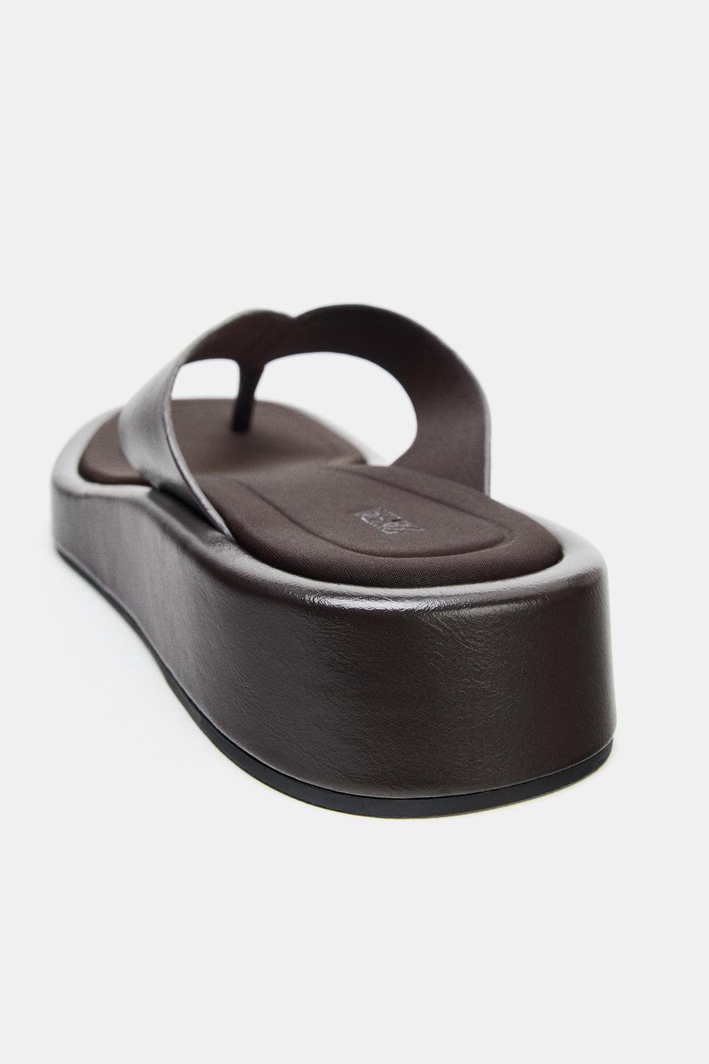 САНДАЛИИ НА ПЛАТФОРМЕ С РЕМЕШКОМ