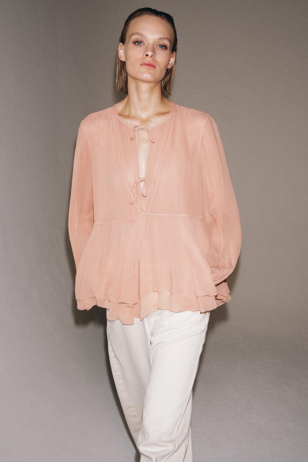 БЛУЗА С ВОЛАНАМИ — коллекция Zara «ZW»