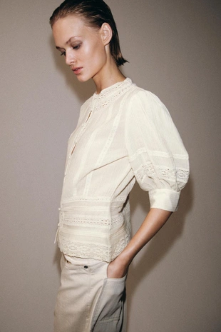 Романтичная блуза с кружевом — коллекция ZARA «ZW»- Заказать в России