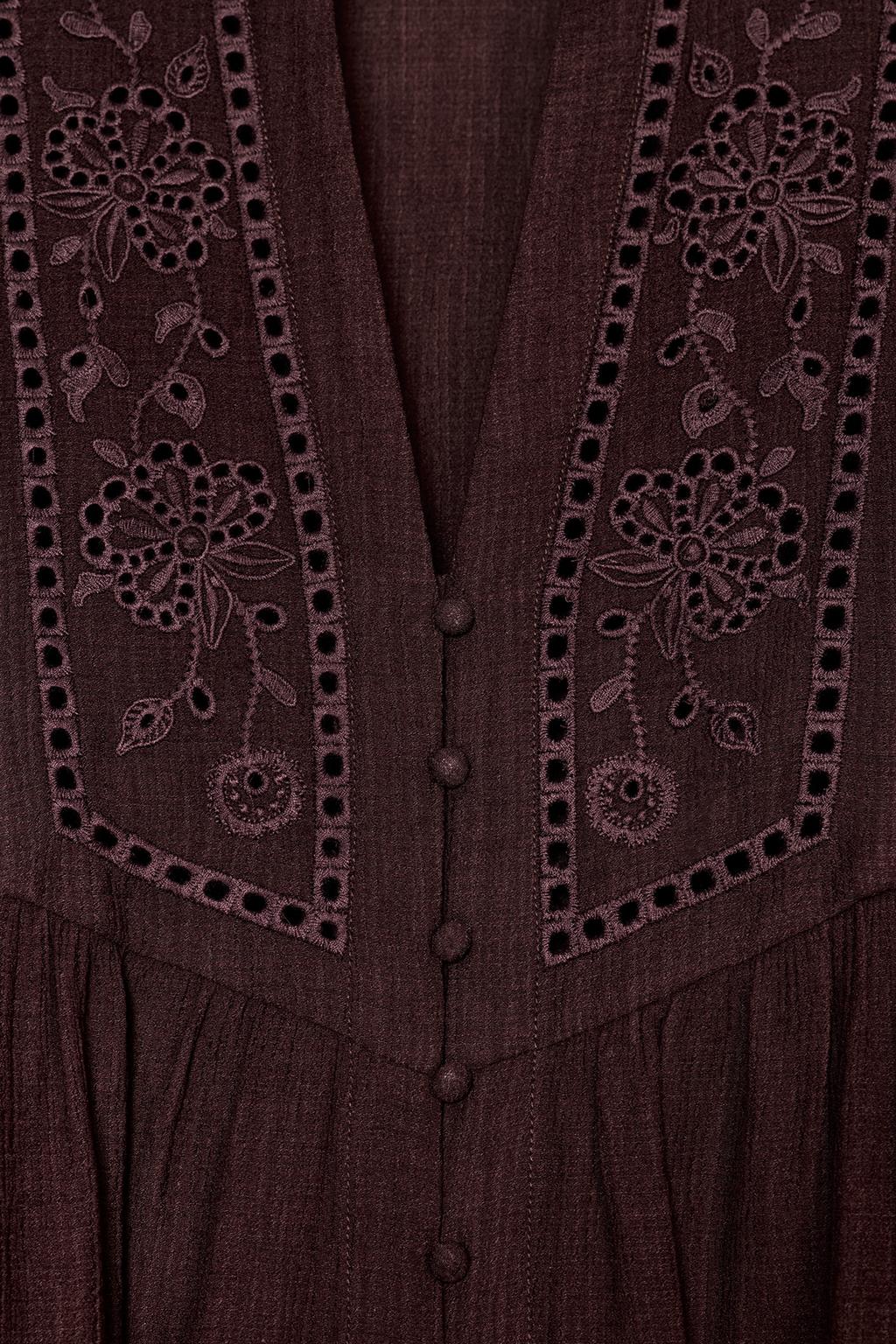 БЛУЗА С ВЫШИВКОЙ