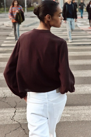 Блуза с вышивкой