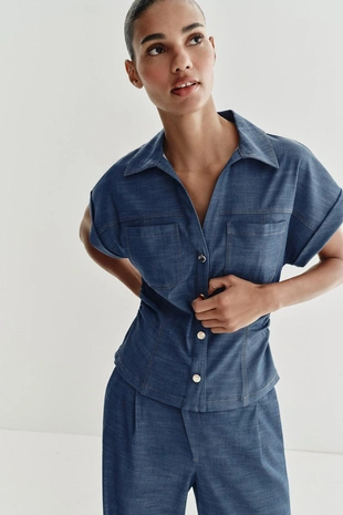 Приталенная рубашка со сборками- Заказать в России