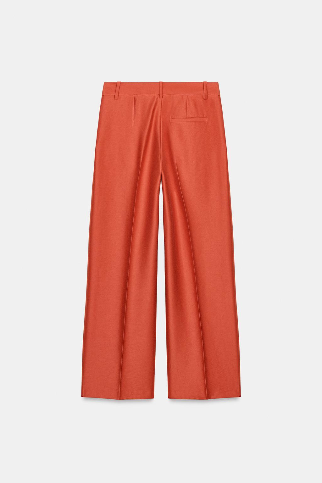 БРЮКИ ПРЯМОГО КРОЯ С ЗАЩИПАМИ