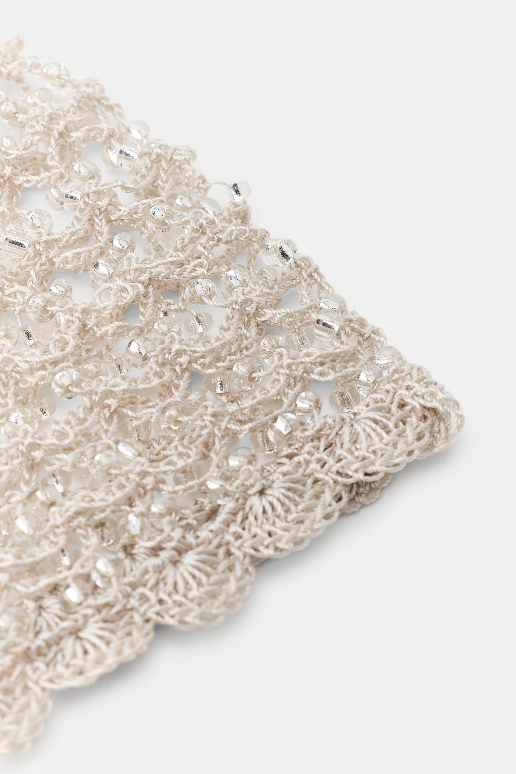 ВЯЗАНАЯ ШАПОЧКА С БУСИНАМИ