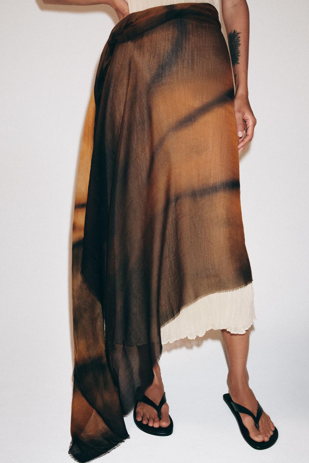 ШАРФ ИЗ МОДАЛА И ШЕЛКА С ПРИНТОМ