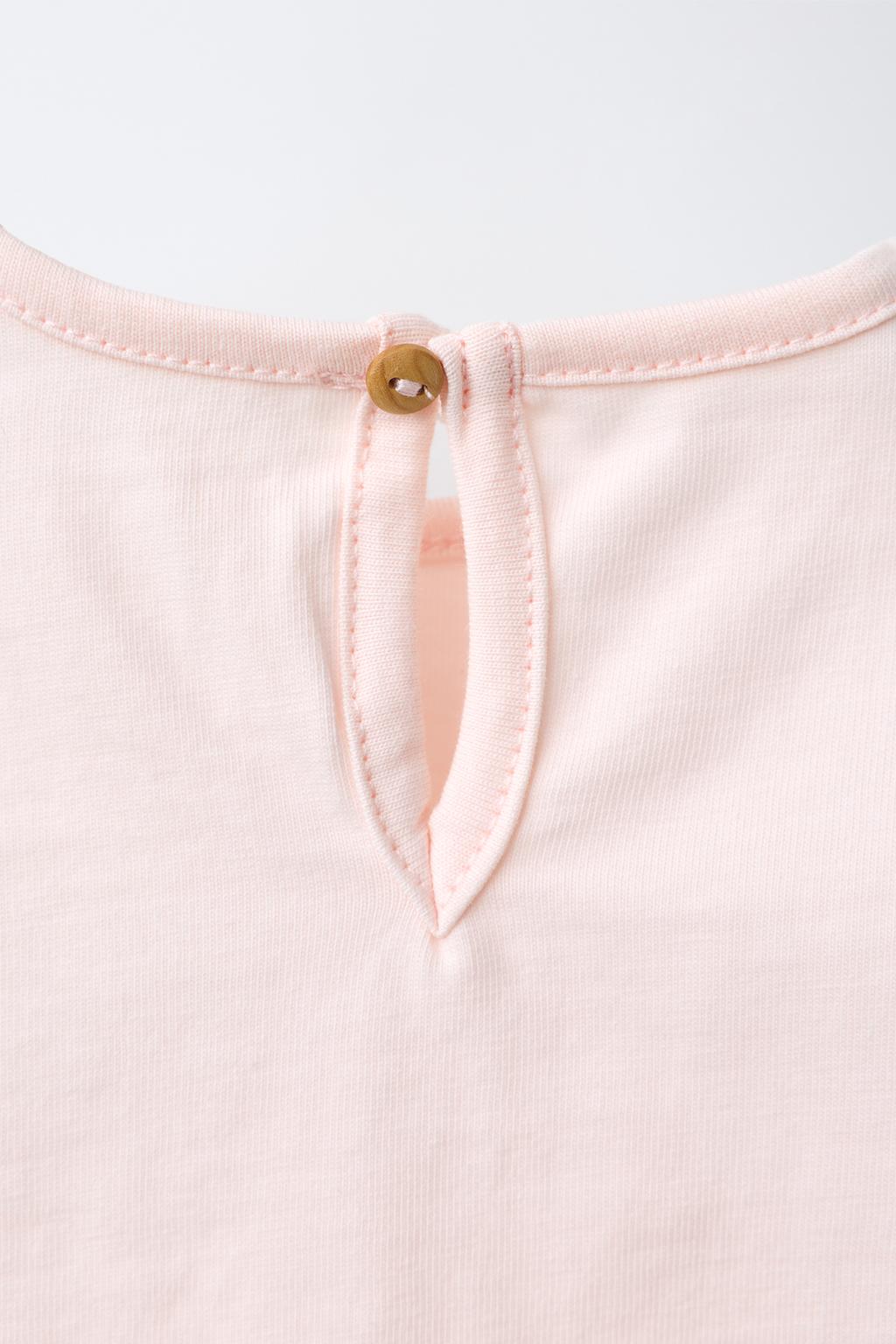 ФУТБОЛКА С ВЫШИВКОЙ «ЩЕНОК»