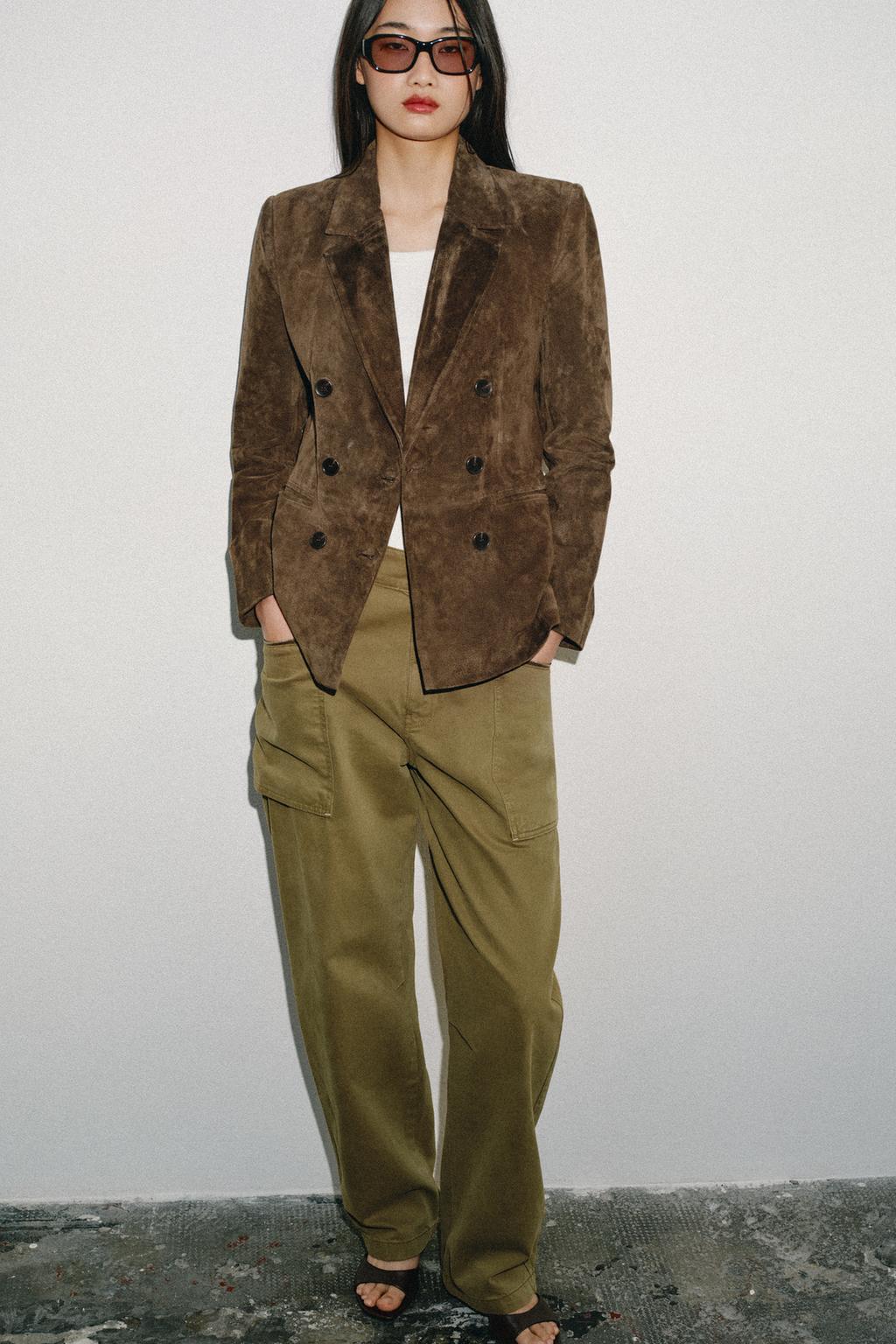 ДВУБОРТНЫЙ БЛЕЙЗЕР ИЗ 100% ЗАМШИ