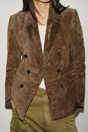 Двубортный блейзер из 100% замши- Заказать в России