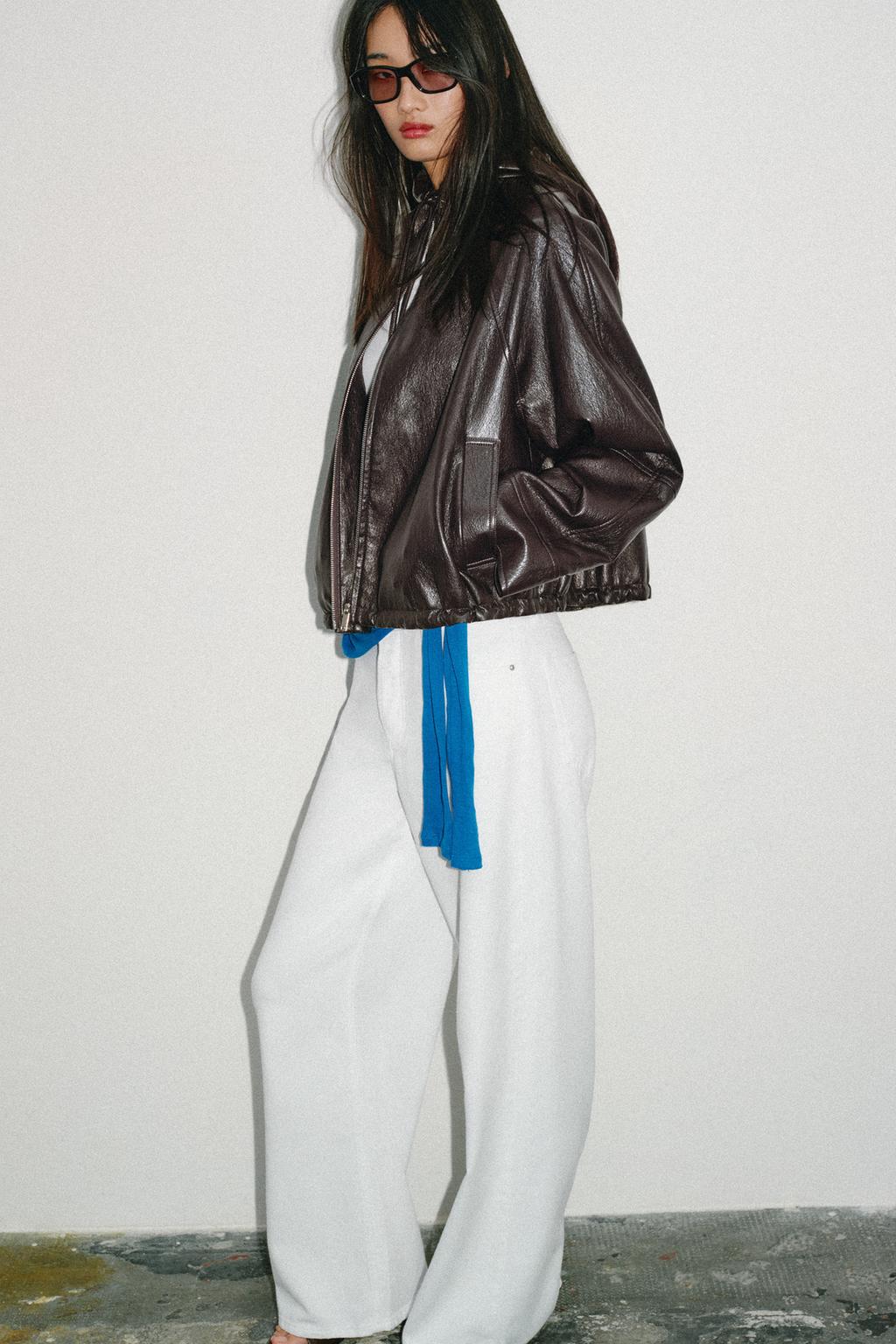 КУРТКА С КАПЮШОНОМ