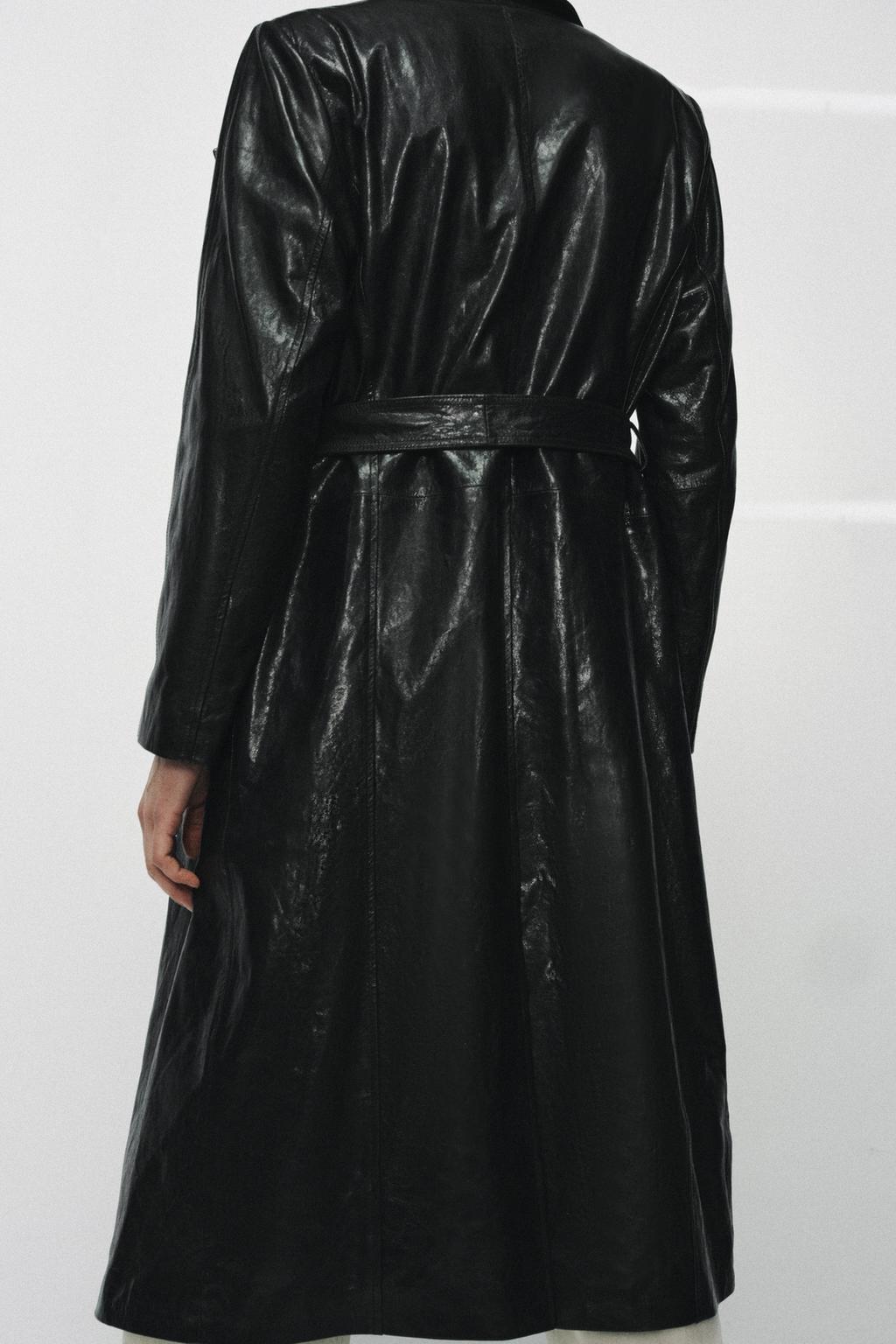 Эксклюзивное пальто-тренч из натуральной кожи с плечевыми накладками Zara «ZW» 