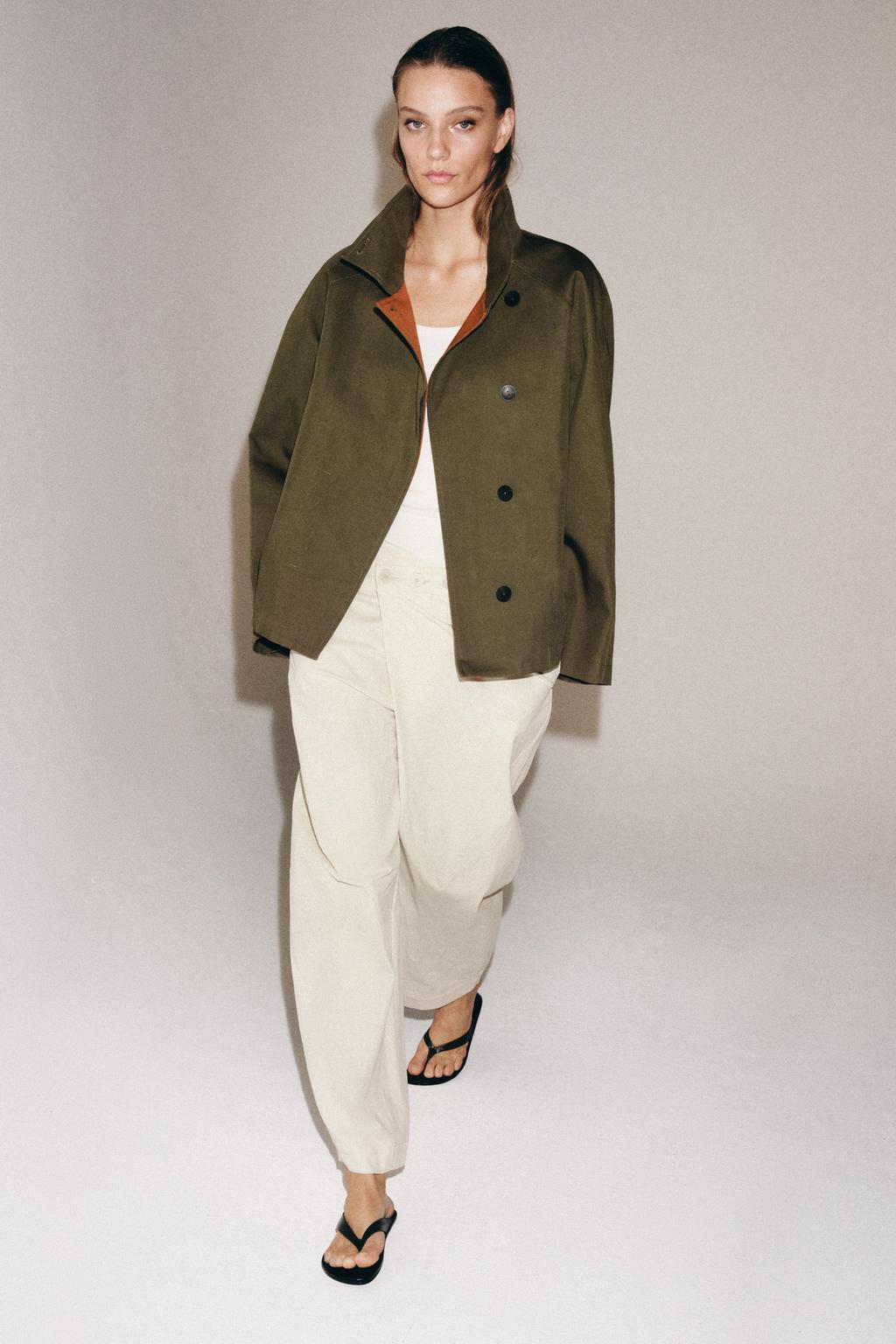 КОРОТКИЙ ТРЕНЧ С ВЫСОКИМ ВОРОТНИКОМ — коллекция Zara «ZW»