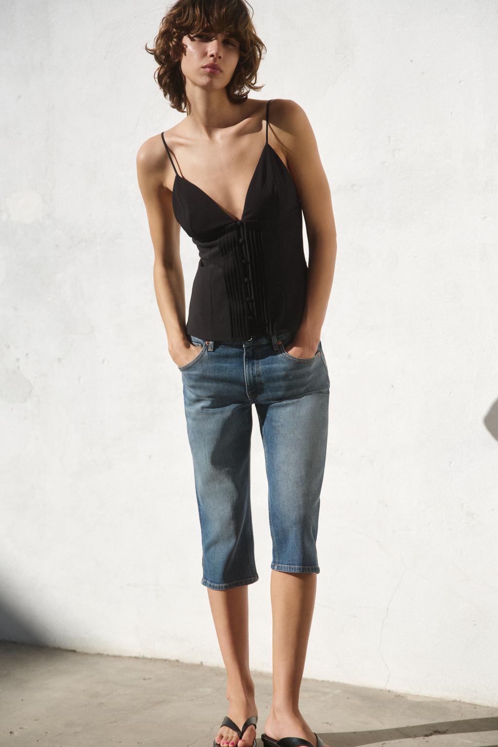 ТОП С БРЕТЕЛЯМИ И СКЛАДКАМИ