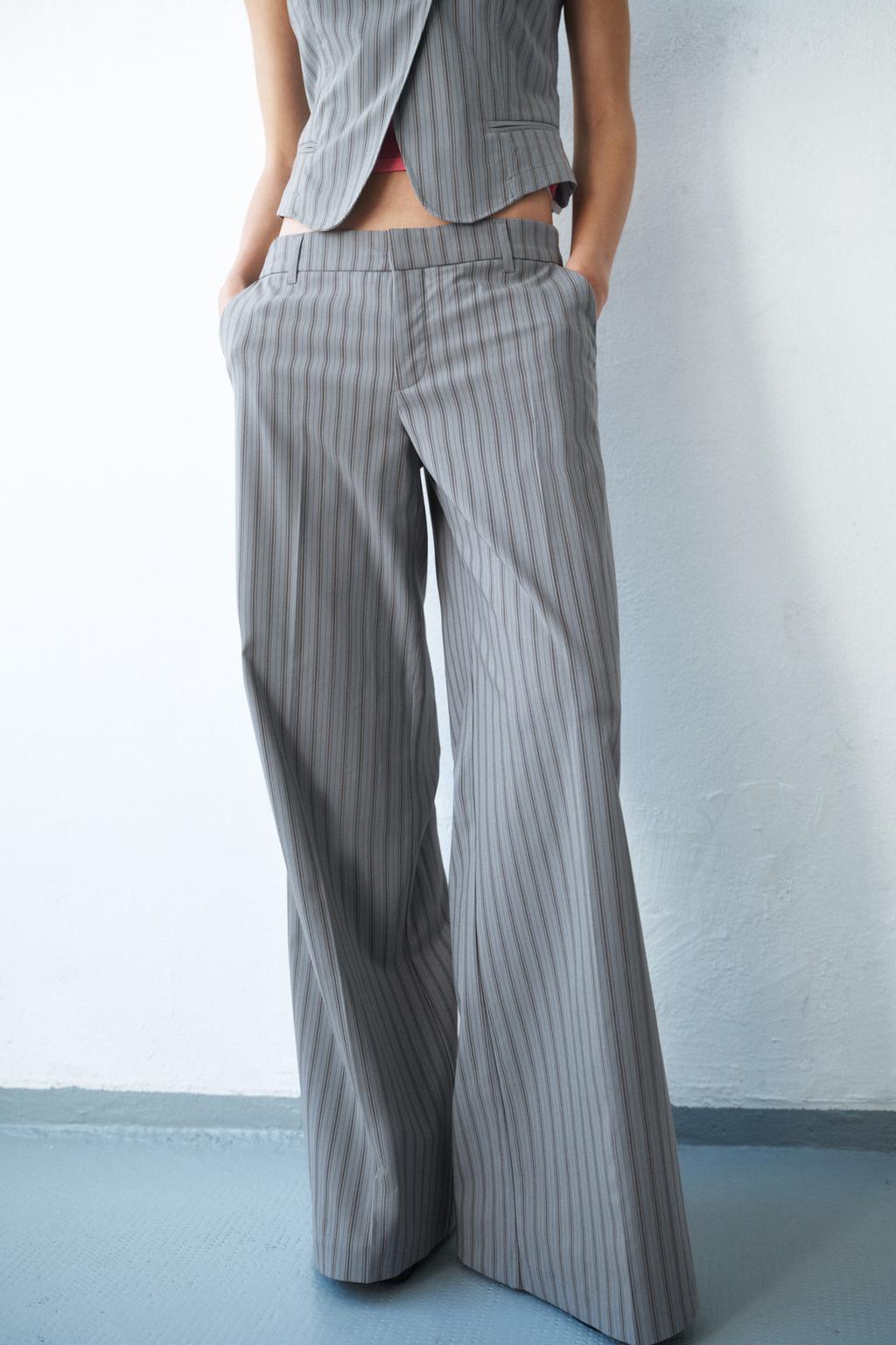 БРЮКИ КЛЕШ В ТОНКУЮ ПОЛОСКУ