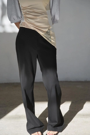 Брюки прямого кроя с низкой посадкой- Заказать в России