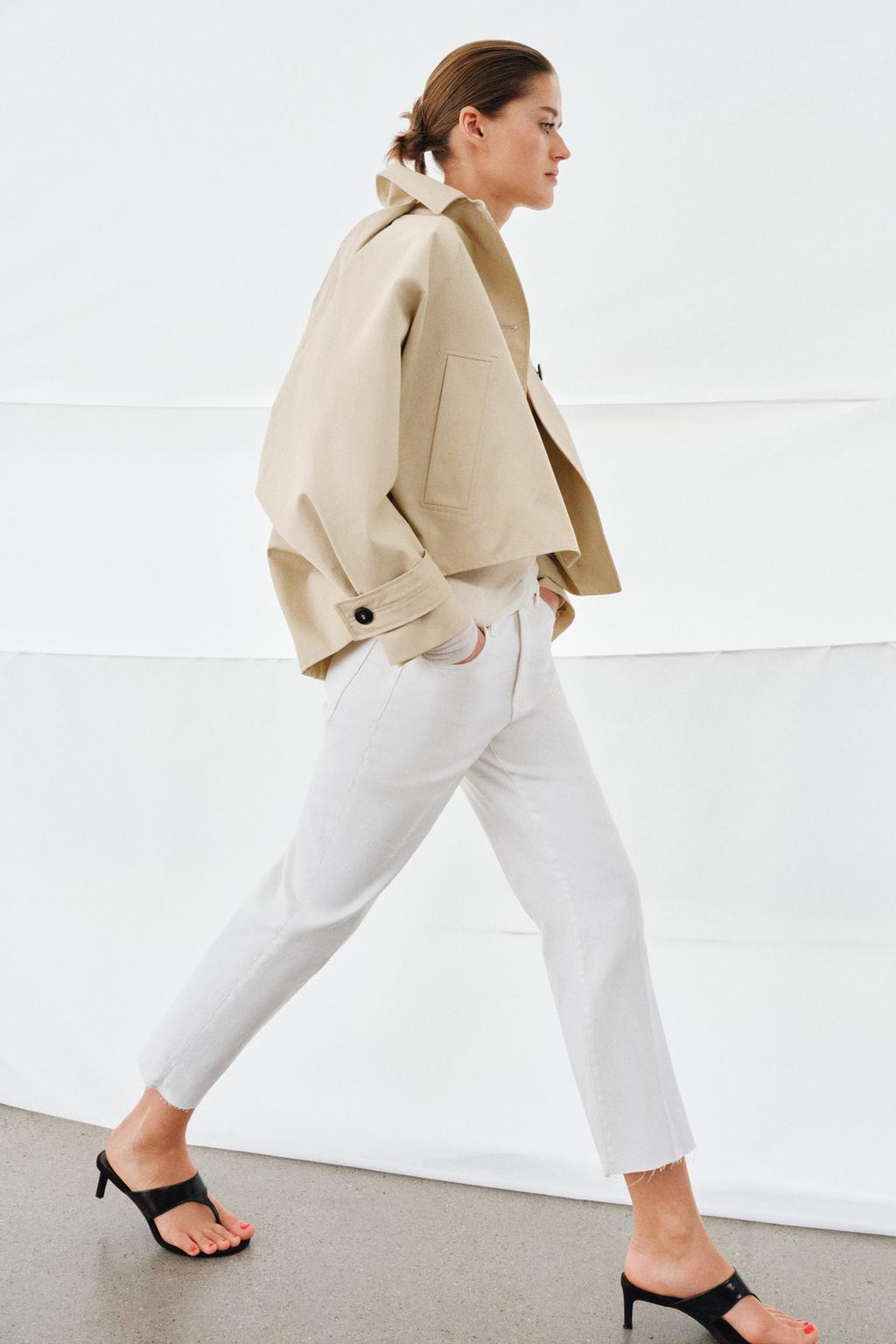 УКОРОЧЕННЫЕ ДЖИНСЫ-КЛЕШ СО СРЕДНЕЙ ПОСАДКОЙ — коллекция Zara «ZW»